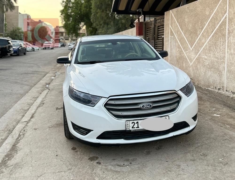 Ford Taurus